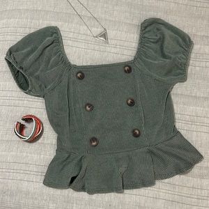 PURPLE SNOW | Women’s NWOT Green Ribbed Puff-Sleeve Peplum Brown Buttons Size M